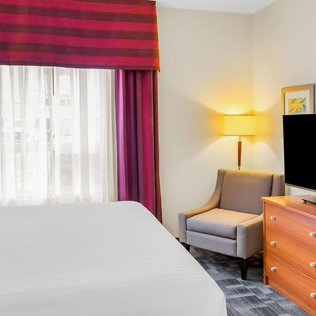 Best Western Thompson Bagian luar foto