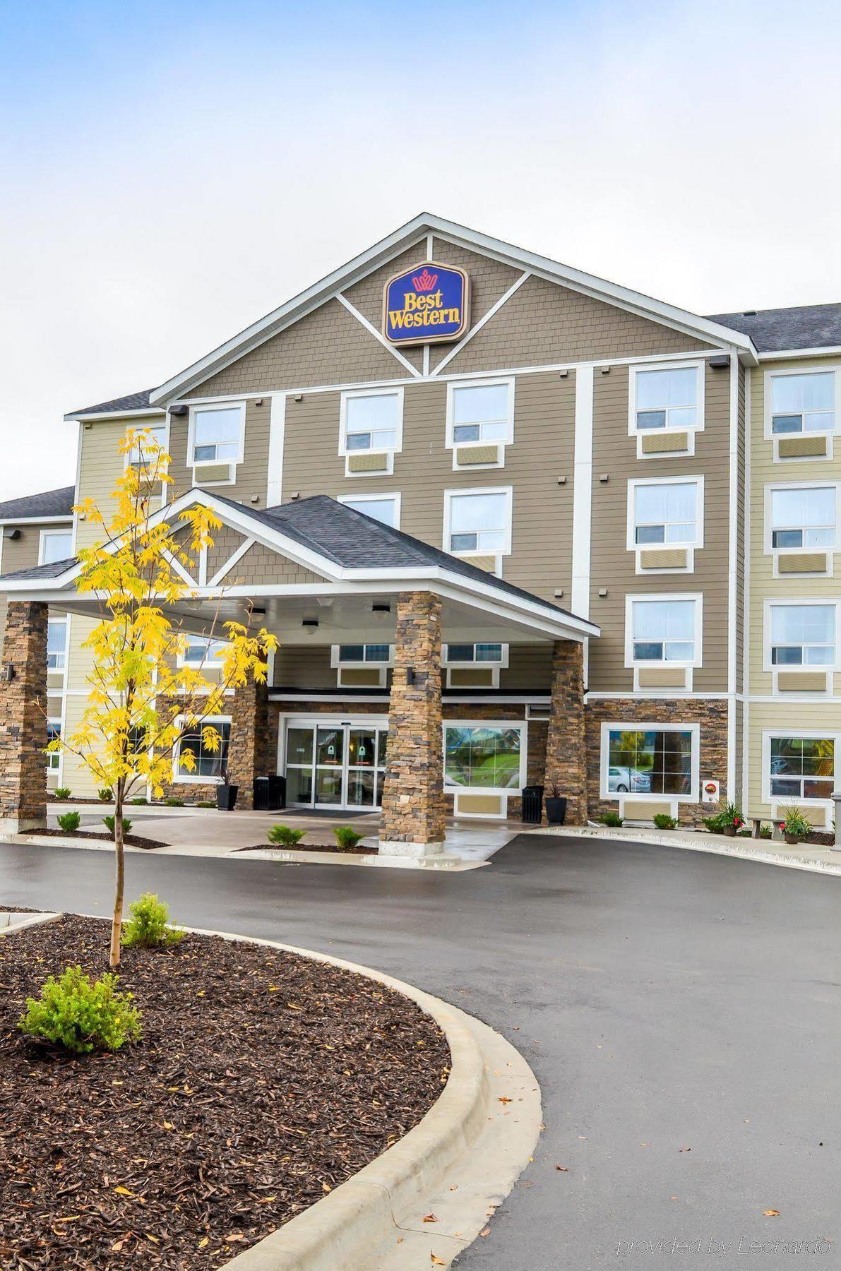 Best Western Thompson Bagian luar foto