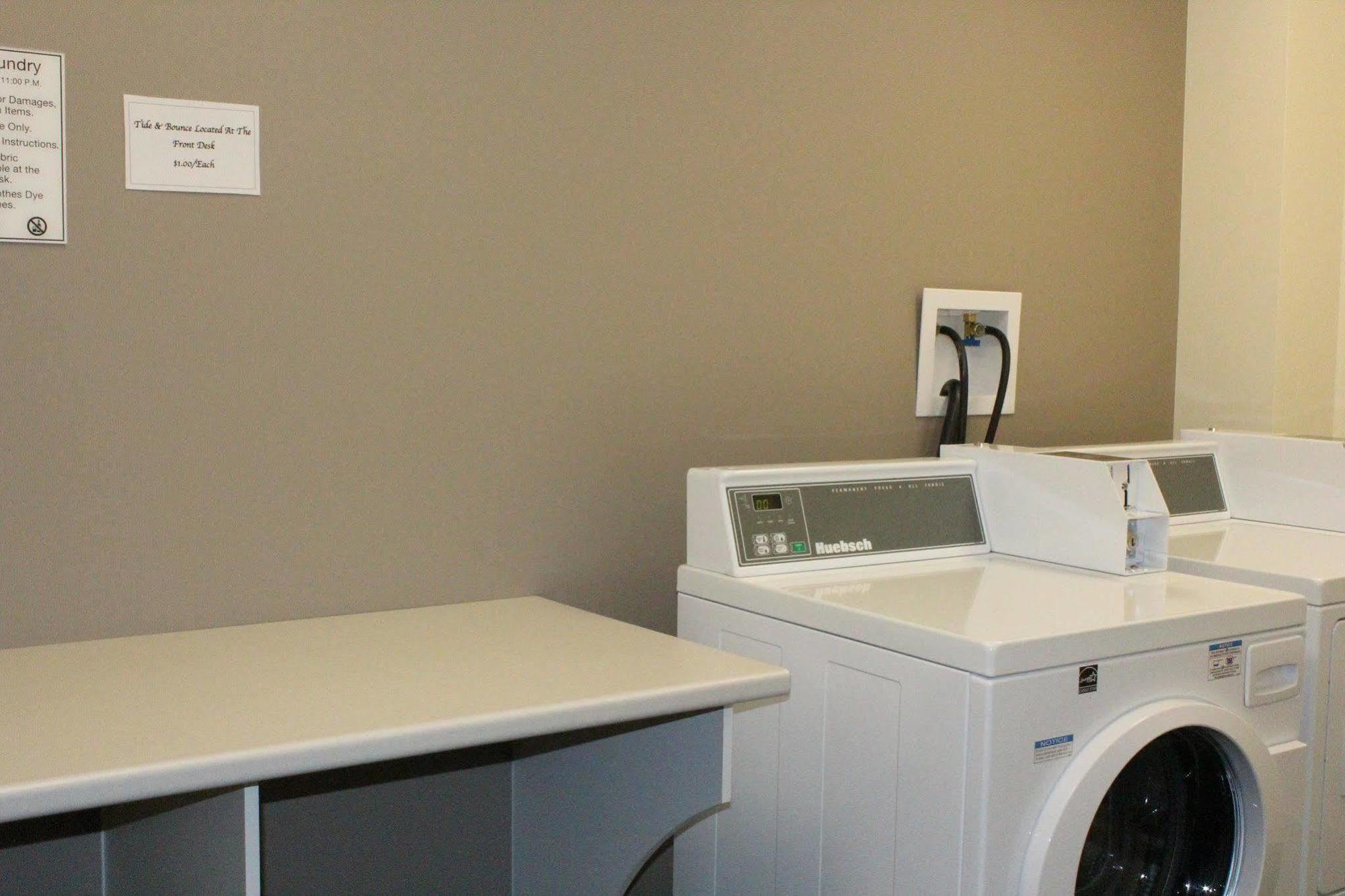Best Western Thompson Bagian luar foto